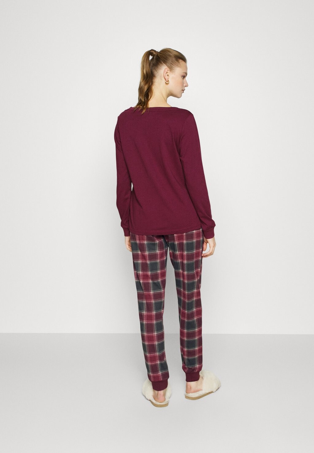 Ночная рубашка 2 PIECES PJ LASCANA, мультиколор
Ночная рубашка 2 PIECES PJ LASCANA, мультиколор