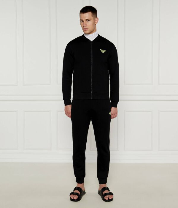 Спортивный костюм Regular fit Emporio Armani, черный
Спортивный костюм Regular fit Emporio Armani, черный