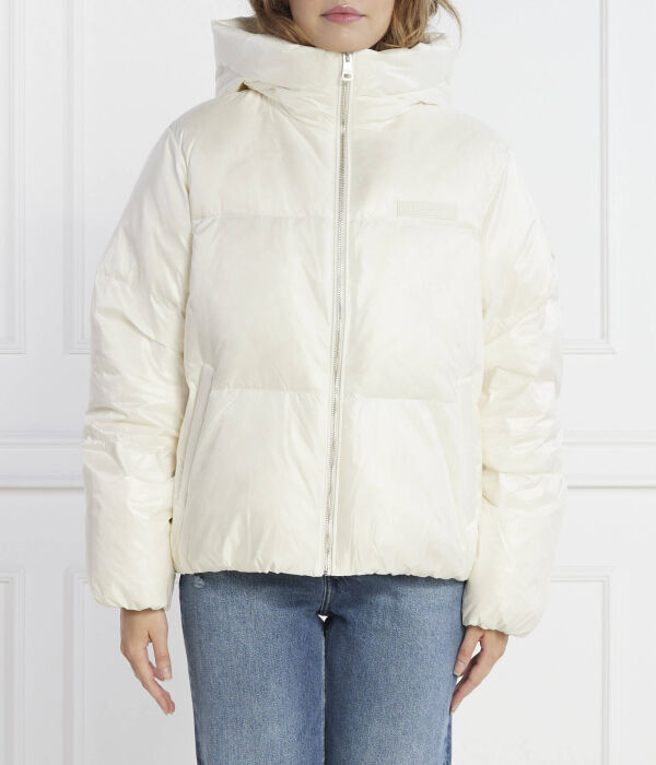 Пуховик Regular fit Tommy Hilfiger, белый
Пуховик Regular fit Tommy Hilfiger, белый