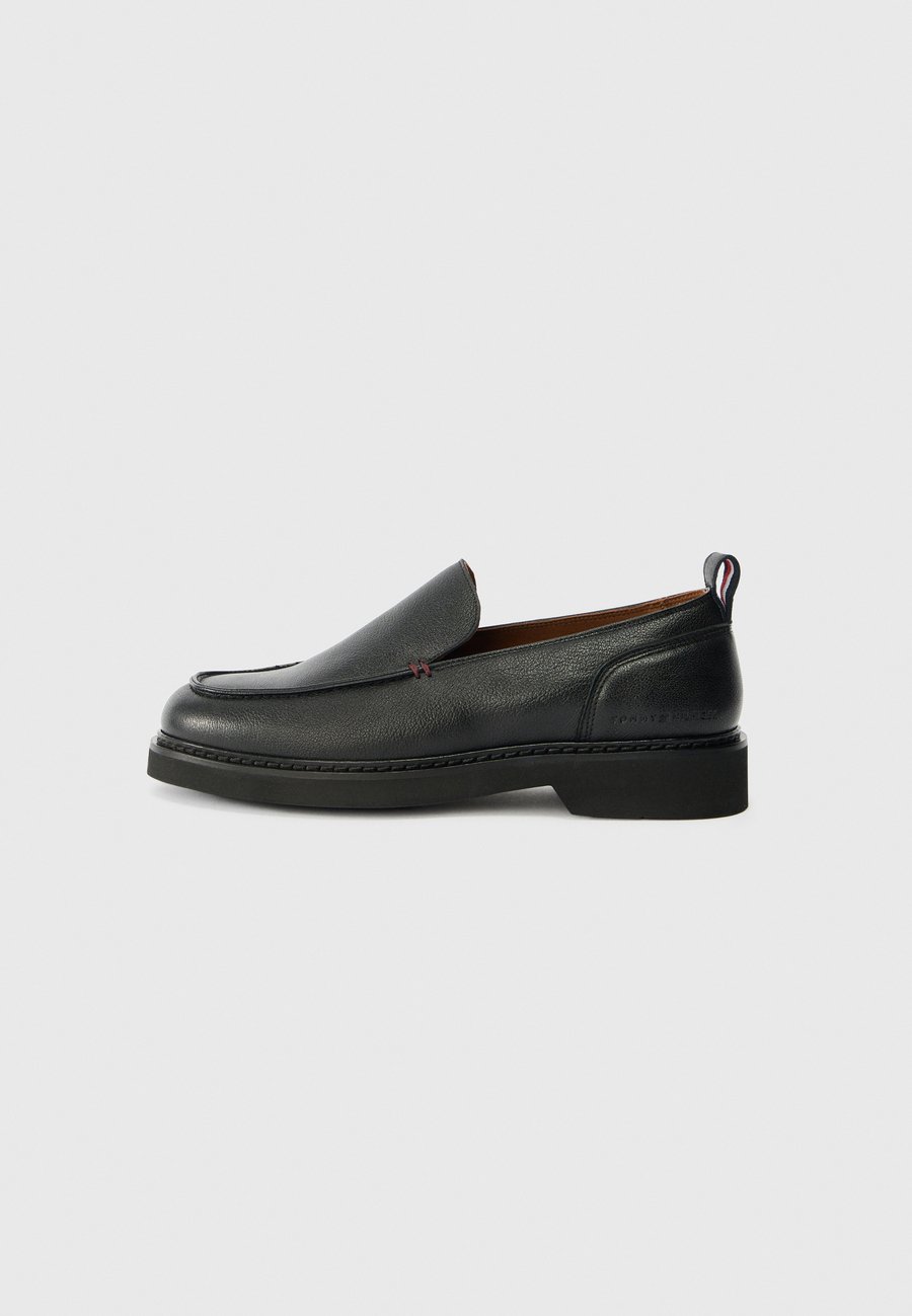 Лоферы Tommy Hilfiger Slip-ons, Black
Лоферы Tommy Hilfiger Slip-ons, Black