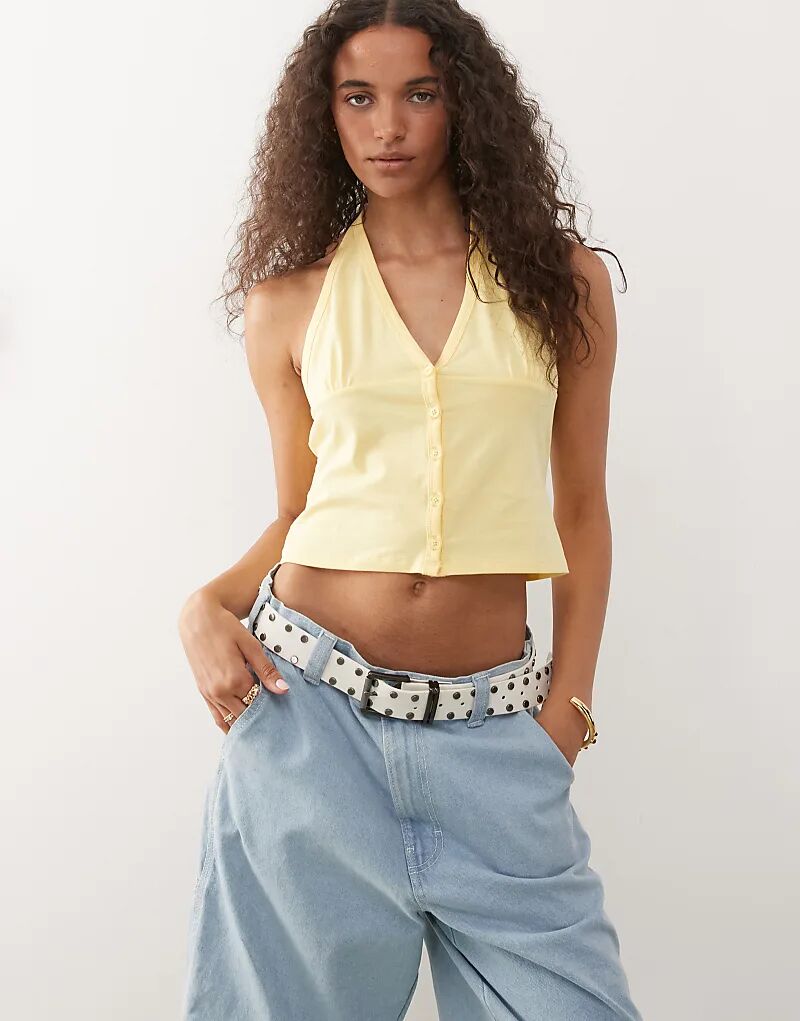 Топ COLLUSION с застежкой на пуговицы спереди и хлястиком на шее, цвет сливочно-желтый
Топ COLLUSION с застежкой на пуговицы спереди и хлястиком на шее, цвет сливочно-желтый