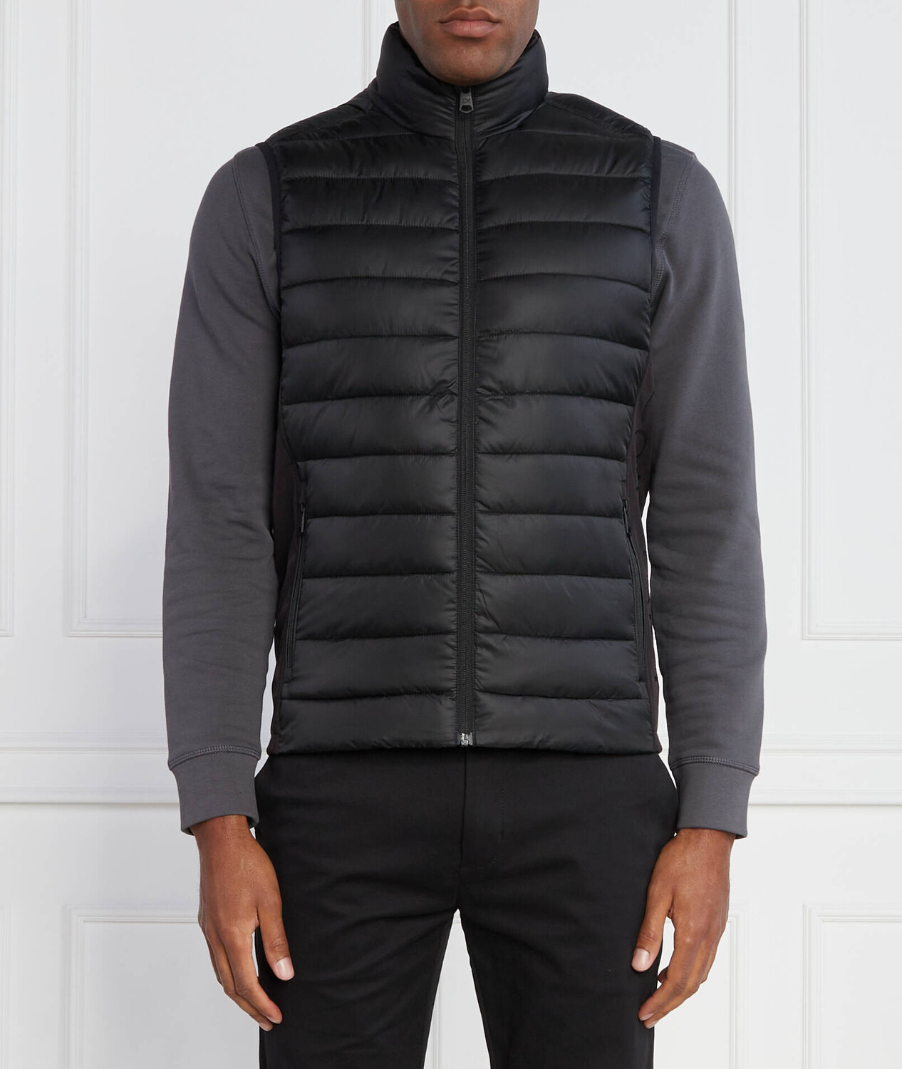 Куртка Calvin Klein Regular Fit, черный
Куртка Calvin Klein Regular Fit, черный