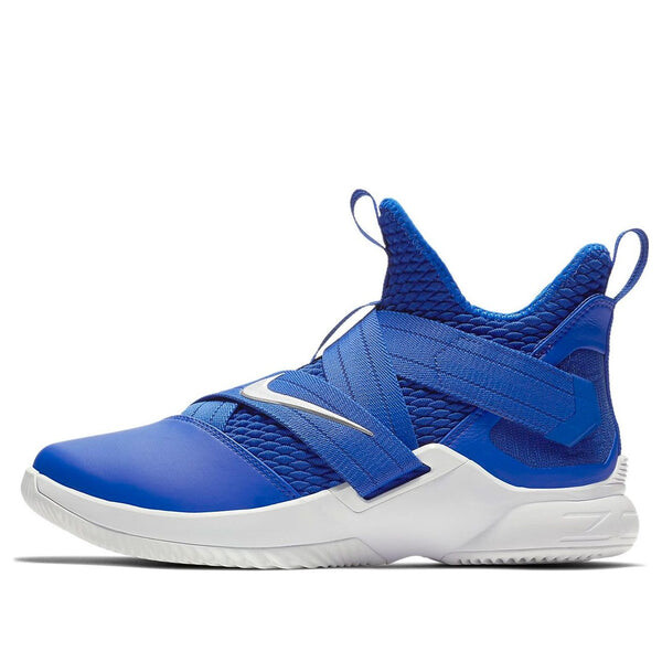 Кроссовки lebron soldier 12 тб Nike, синий
Кроссовки lebron soldier 12 тб Nike, синий