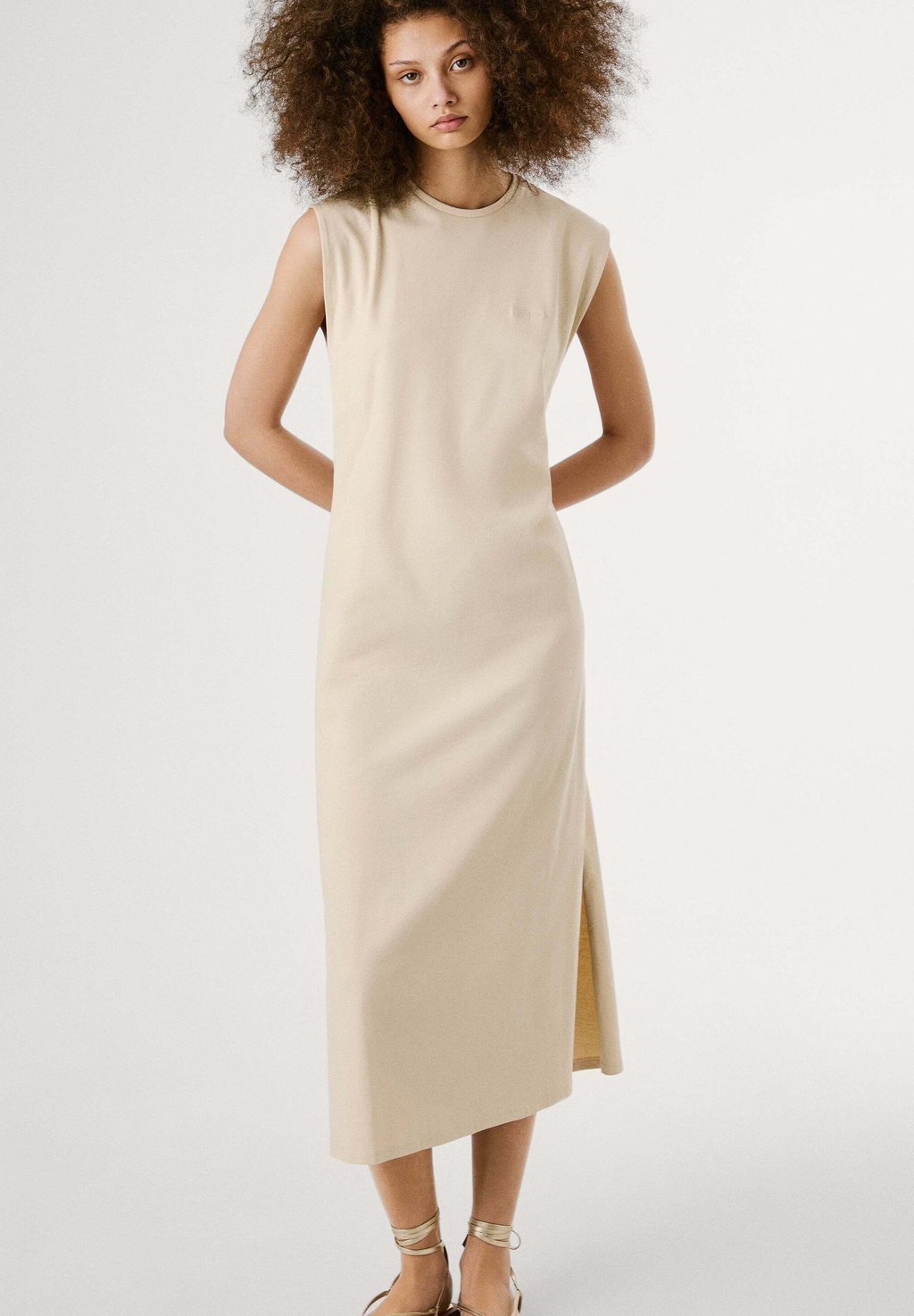 Платье из джерси ARI Pepe Jeans, бежевый
Платье из джерси ARI Pepe Jeans, бежевый