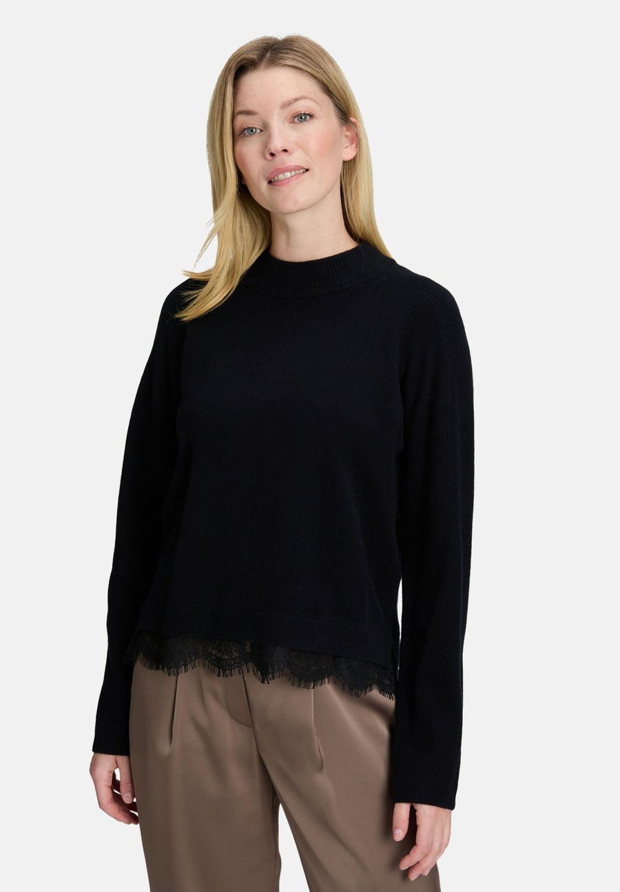 Джемпер Betty Barclay PULLOVER MIT SPITZENKANTE, Schwarz/Black
Джемпер Betty Barclay PULLOVER MIT SPITZENKANTE, Schwarz/Black