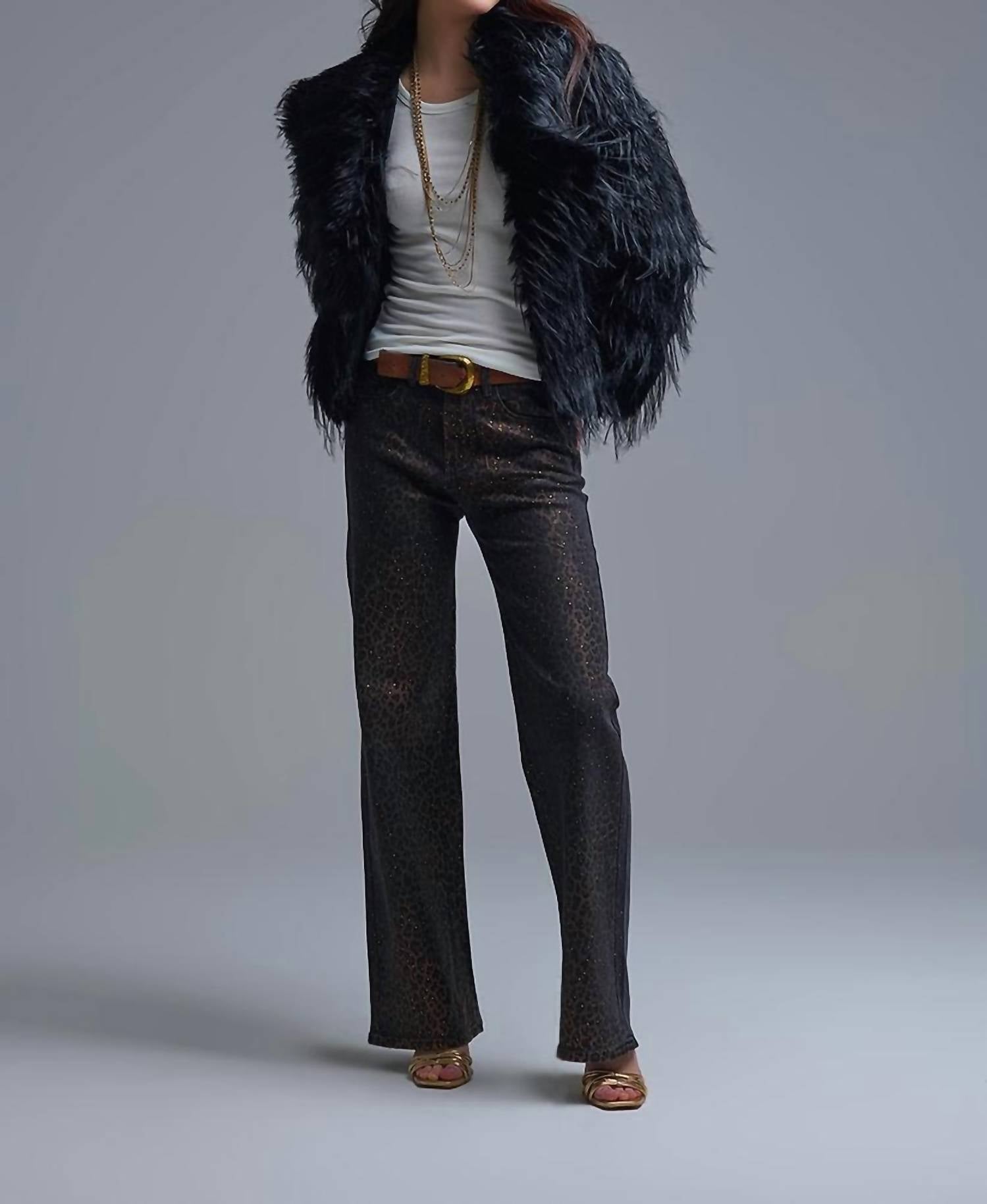 Q2 Прямые джинсы с леопардовым принтом и стразами, черные
Q2 Прямые джинсы с леопардовым принтом и стразами, черные