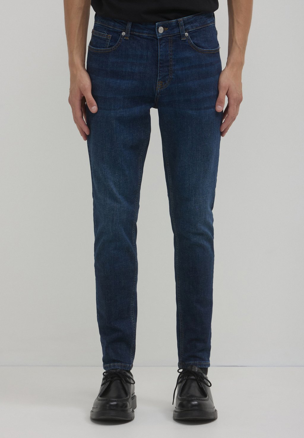 Джинсы облегающего кроя Calliope, синий
Джинсы облегающего кроя Calliope, синий