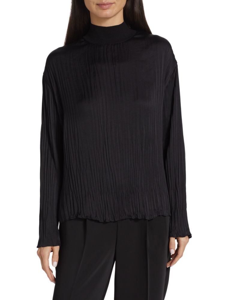 Топ с высоким воротником из жатого атласа Vince, черный
Топ с высоким воротником из жатого атласа Vince, черный