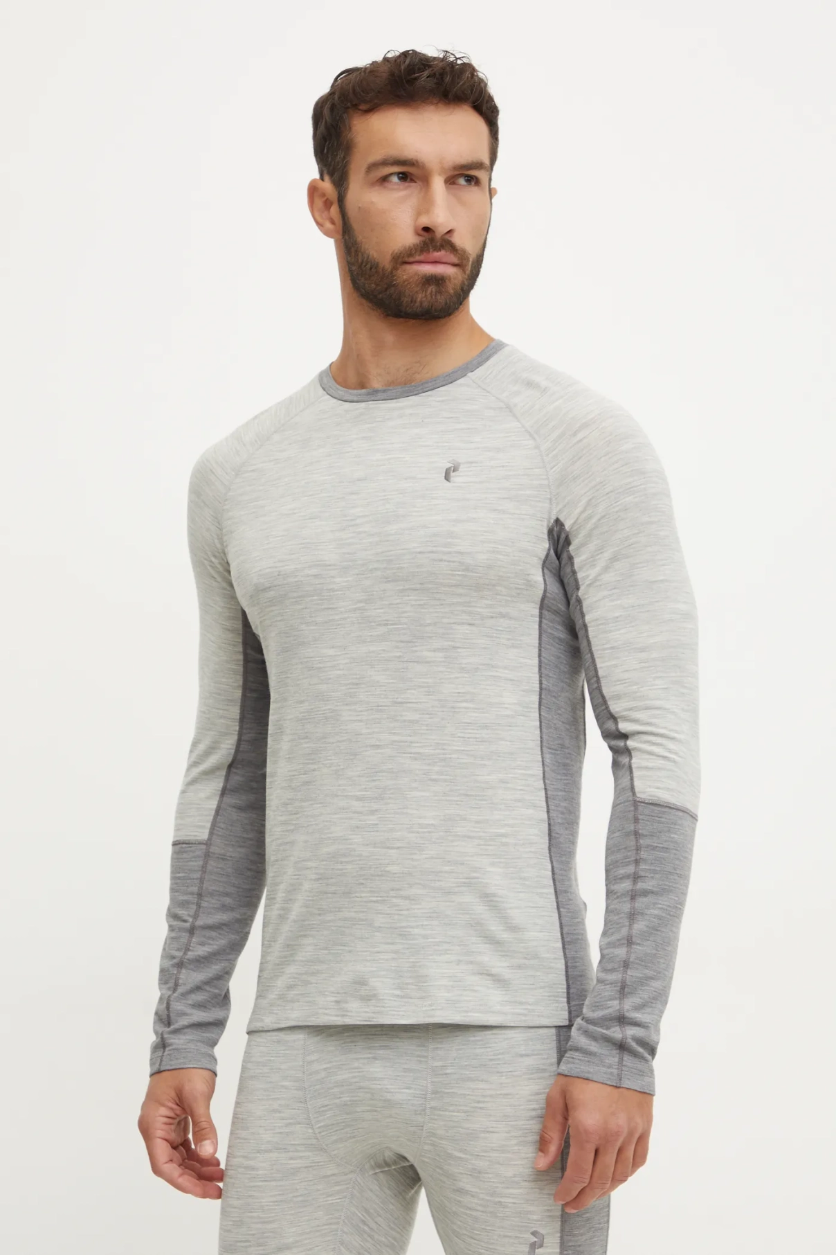 Функциональная футболка с длинными рукавами Magic Peak Performance, серый
Функциональная футболка с длинными рукавами Magic Peak Performance, серый