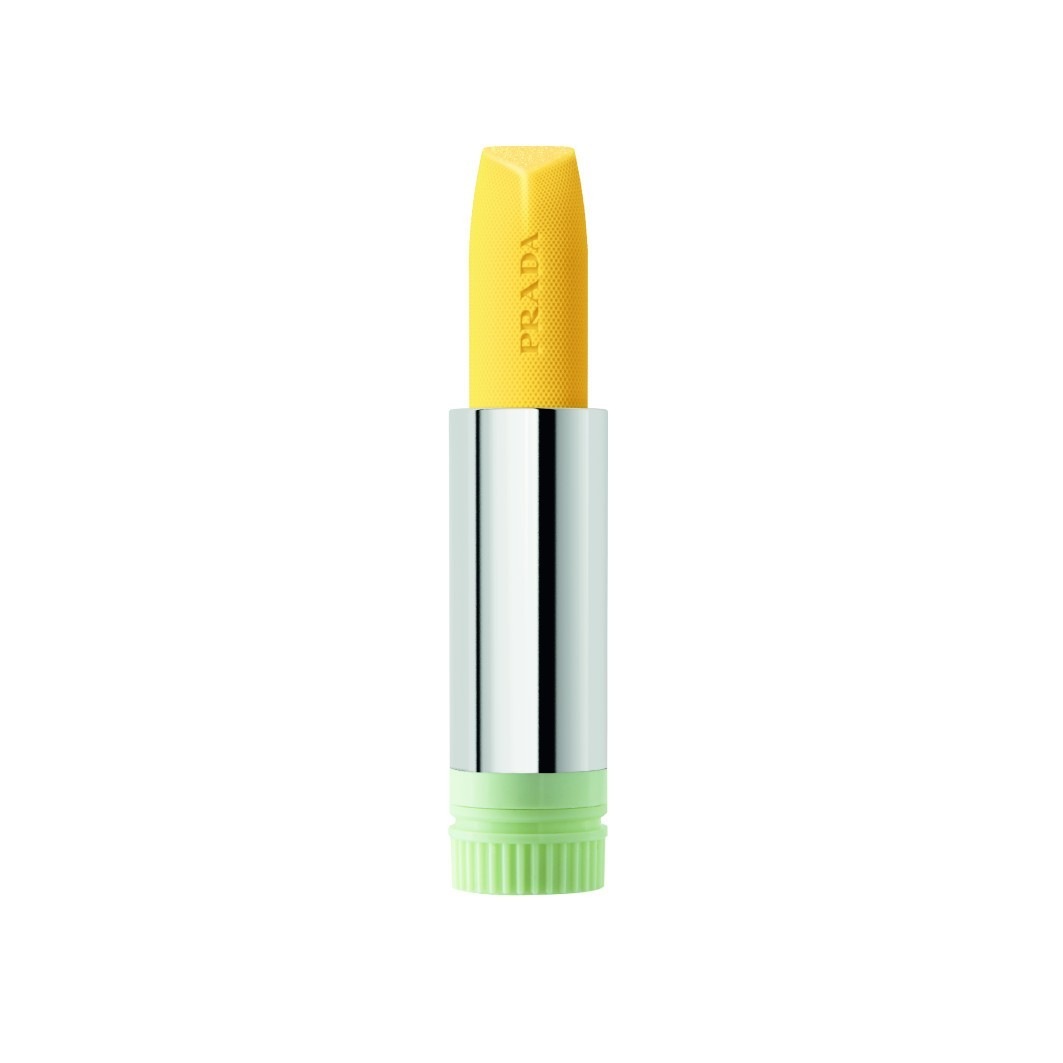 Бальзам для губ banana balm refill Prada, вес 3.8 гр.
Бальзам для губ banana balm refill Prada, вес 3.8 гр.