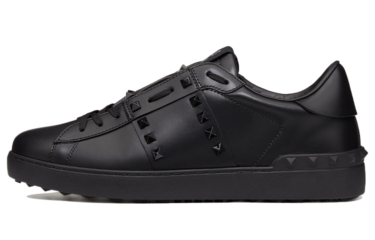 Valentino Rockstud 'Untitled - Black'
Valentino Rockstud 'Untitled - Black'