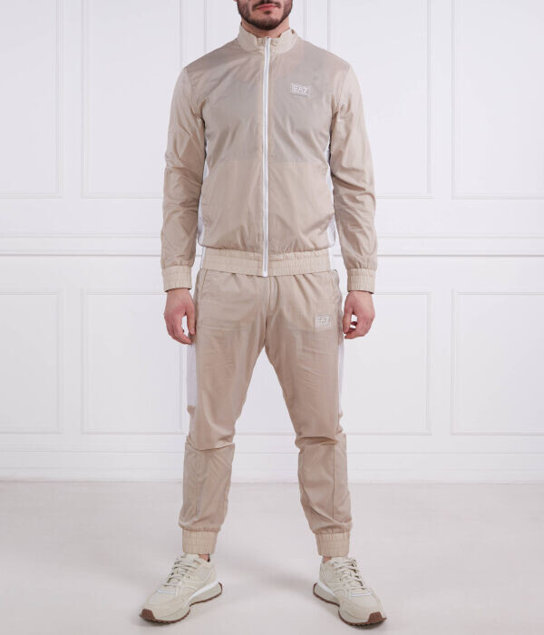 Спортивный костюм мужской Ea7 с контрастными вставками, бежевый
Спортивный костюм мужской Ea7 с контрастными вставками, бежевый