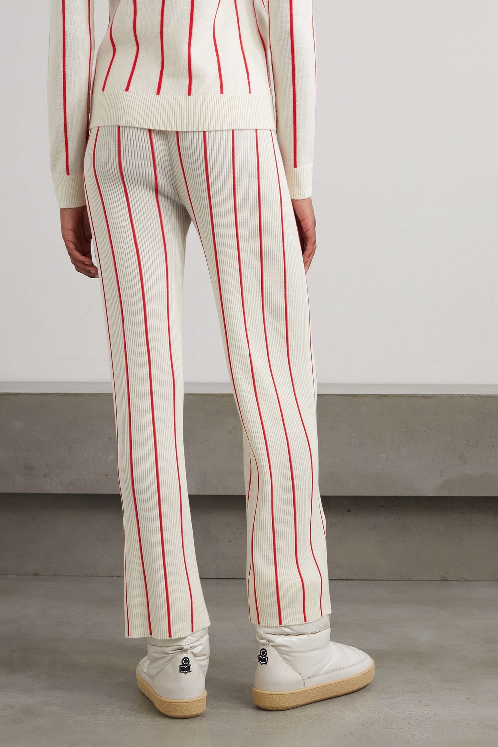 PERFECT MOMENT Леггинсы Slalom в полоску из шерсти мериноса, белый
PERFECT MOMENT Леггинсы Slalom в полоску из шерсти мериноса, белый