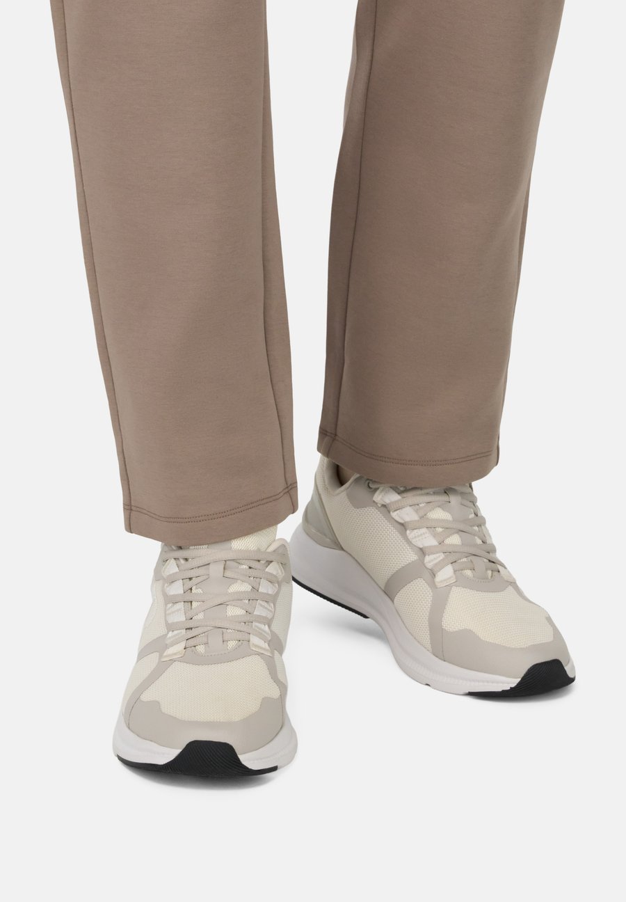 Кроссовки Boggi Milano THUNDER IN TECHNICAL, Ice/White
Кроссовки Boggi Milano THUNDER IN TECHNICAL, Ice/White