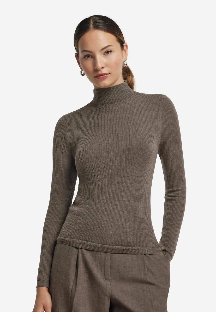 Джемпер Falconeri TURTLENECK, Braun - Tortora Melange/Mottled Light Brown
Джемпер Falconeri TURTLENECK, Braun - Tortora Melange/Mottled Light Brown