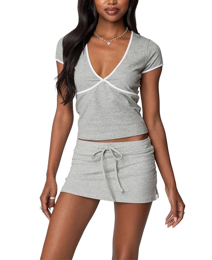 Контрастный топ Alicia с V-образным вырезом Edikted, серый
Контрастный топ Alicia с V-образным вырезом Edikted, серый