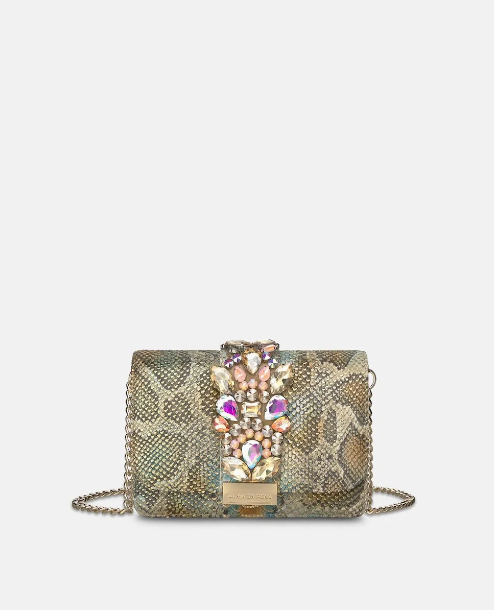 Сумка-бандо с корпусом в форме шкатулки и квадратной деталью-украшением на переднем клапане Alma En Pena, темно-коричневый 
Сумка-бандо с корпусом в форме шкатулки и квадратной деталью-украшением на переднем клапане Alma En Pena, темно-коричневый