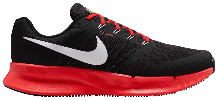 Кроссовки Nike Run Swift 3 'Black Bright Crimson White', черный
Кроссовки Nike Run Swift 3 'Black Bright Crimson White', черный
