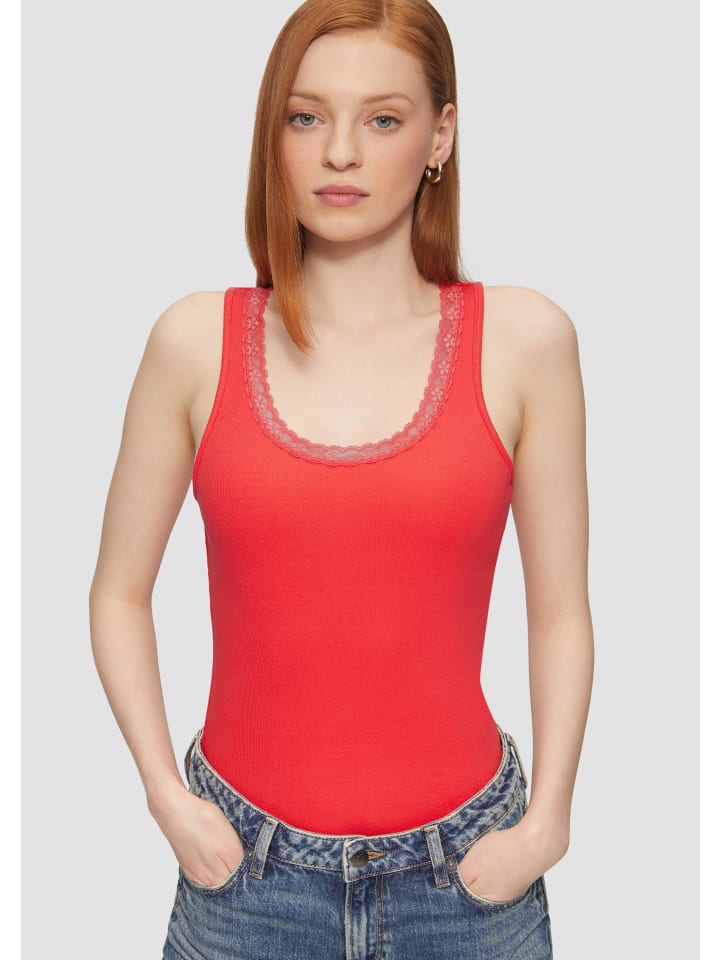 Топ QS, красный 
Топ QS, красный