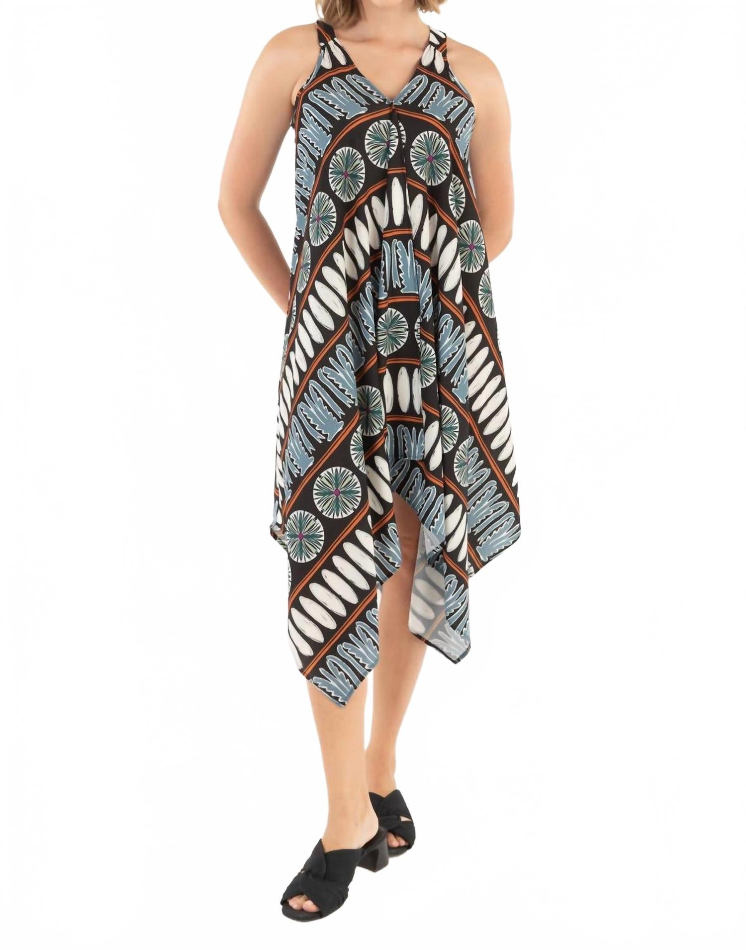 Платье-трапеция миди с племенным принтом ISLE by Melis Kozan, Tribal
Платье-трапеция миди с племенным принтом ISLE by Melis Kozan, Tribal