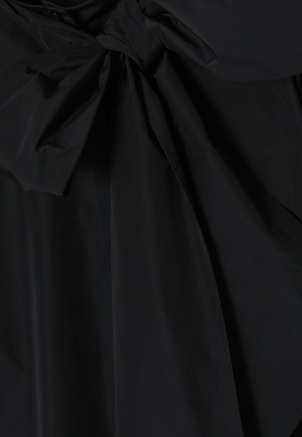 Блузка на пуговицах Konkona TATUUM, черная
Блузка на пуговицах Konkona TATUUM, черная