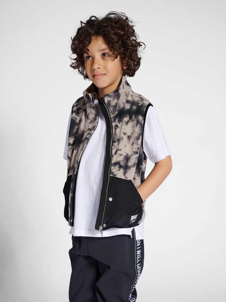 Функциональная куртка Sometime Soon
Функциональная куртка Sometime Soon