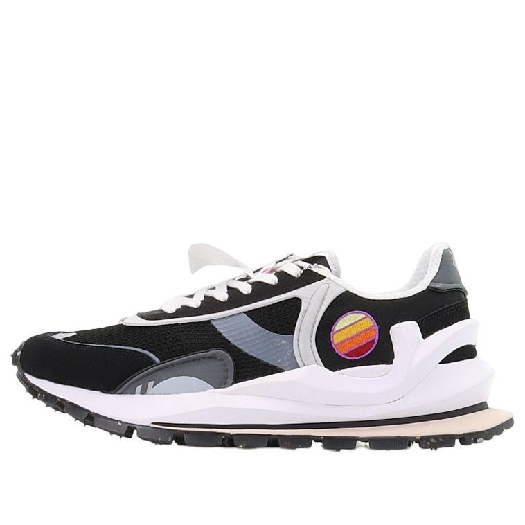 Беговые кроссовки Li-Ning Eternal x Persue, черный
Беговые кроссовки Li-Ning Eternal x Persue, черный