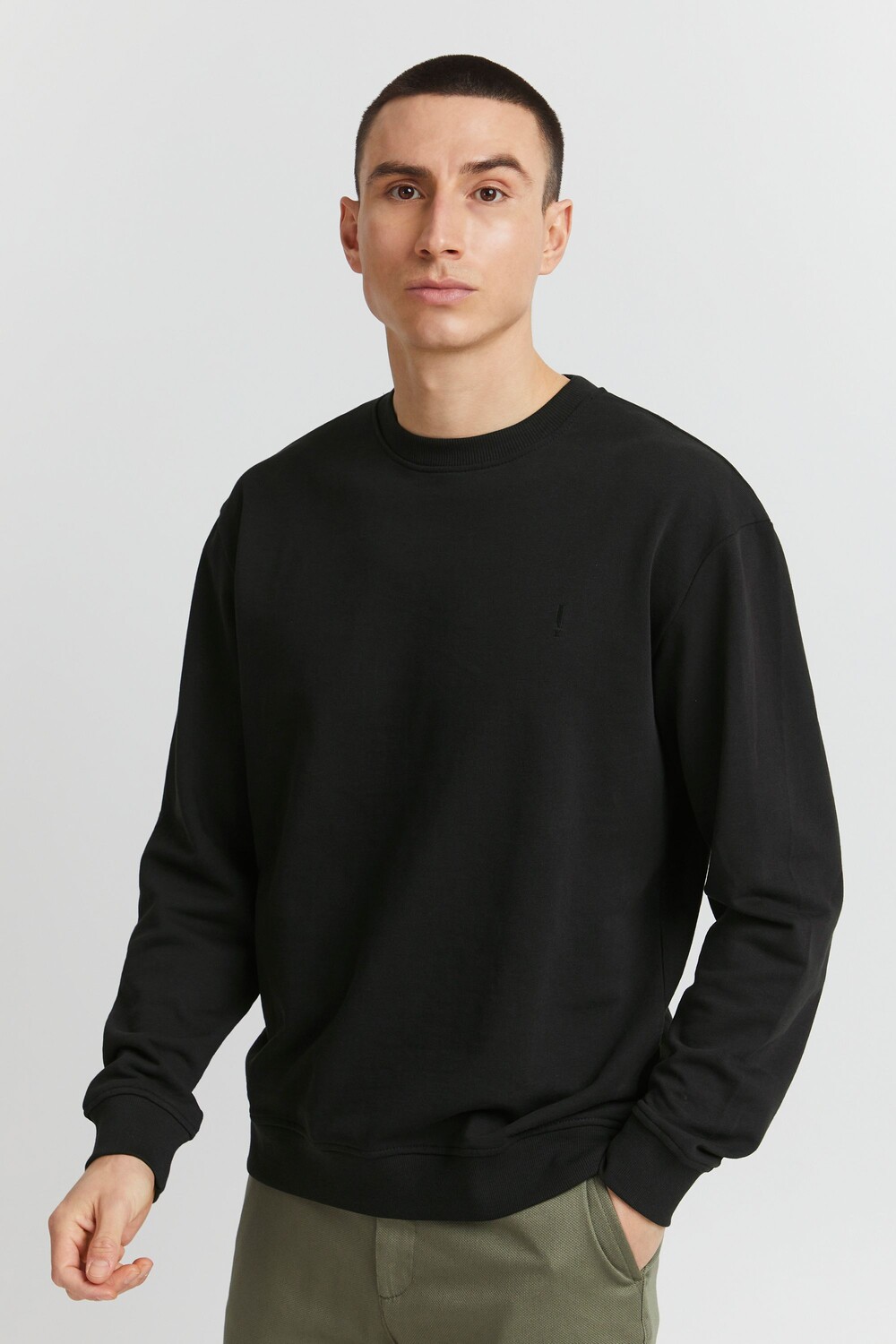 Толстовка !SOLID Sweater SDBellamy Crew 21106903, черный
Толстовка !SOLID Sweater SDBellamy Crew 21106903, черный