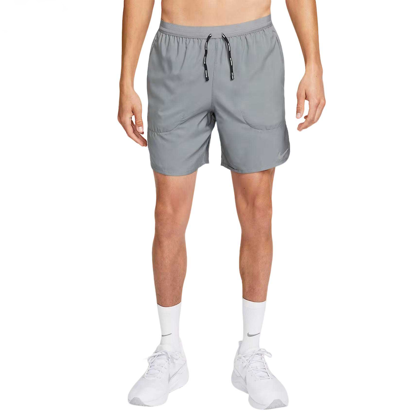 Мужские беговые шорты Dri Fit Nike, smoke серый/smoke серый
Мужские беговые шорты Dri Fit Nike, smoke серый/smoke серый