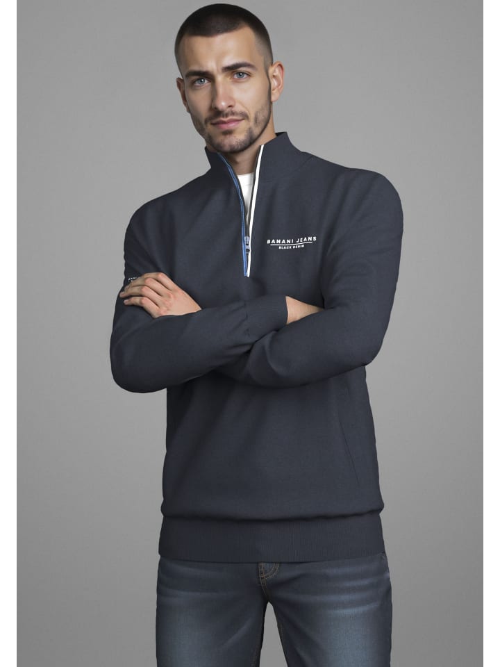 Темно-синяя толстовка Bruno Banani
Темно-синяя толстовка Bruno Banani