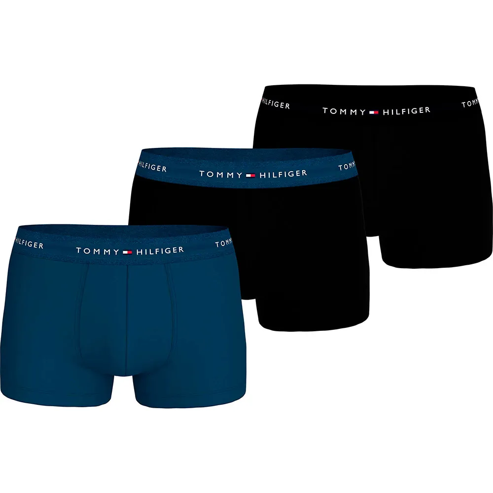 Боксеры 3 шт Tommy Hilfiger UM0UM03523, синий
Боксеры 3 шт Tommy Hilfiger UM0UM03523, синий