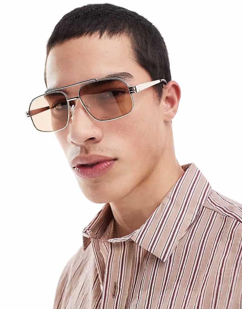 Солнцезащитные очки-авиаторы ASOS DESIGN из золотистого металла с коричневыми линзами
Солнцезащитные очки-авиаторы ASOS DESIGN из золотистого металла с коричневыми линзами