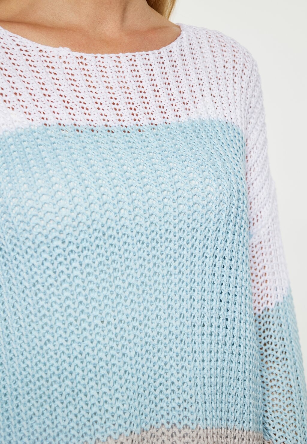 Джемпер usha, светло-голубой
Джемпер usha, светло-голубой