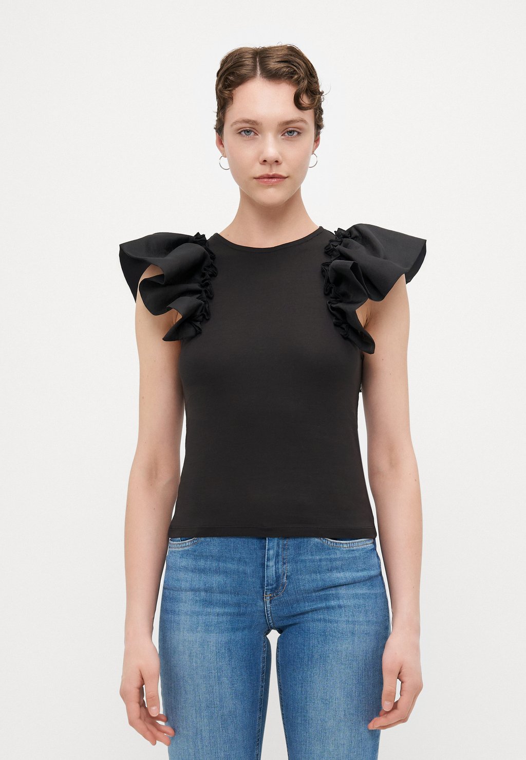 Футболка с принтом ONLTAYA LIFE FRILL MIX ONLY Tall, черный
Футболка с принтом ONLTAYA LIFE FRILL MIX ONLY Tall, черный