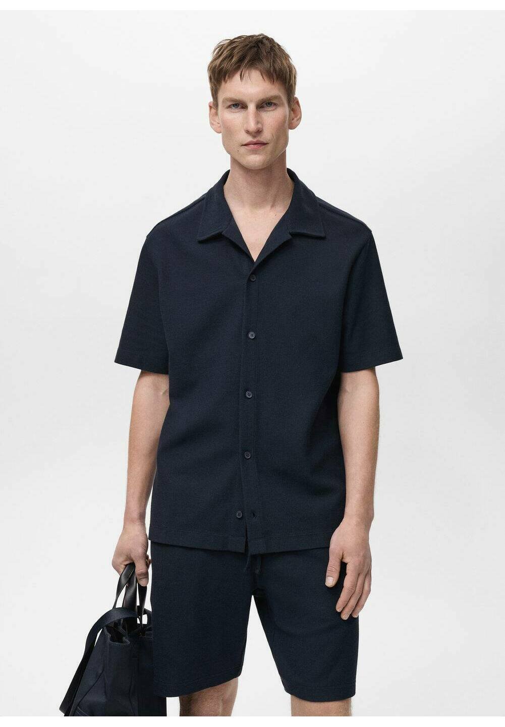 Рубашка PEREC Mango, темно-синий
Рубашка PEREC Mango, темно-синий