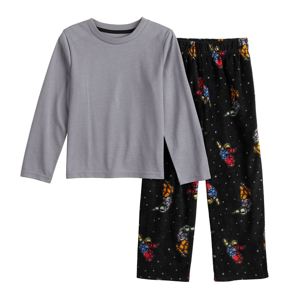 Комплект Cuddl Duds для мальчиков 6–20 лет: пижамный топ с длинными рукавами и пижамные штаны из 2 предметов в цвете обычный и хаски, цвет Black Space
Комплект Cuddl Duds для мальчиков 6–20 лет: пижамный топ с длинными рукавами и пижамные штаны из 2 предметов в цвете обычный и хаски, цвет Black Space