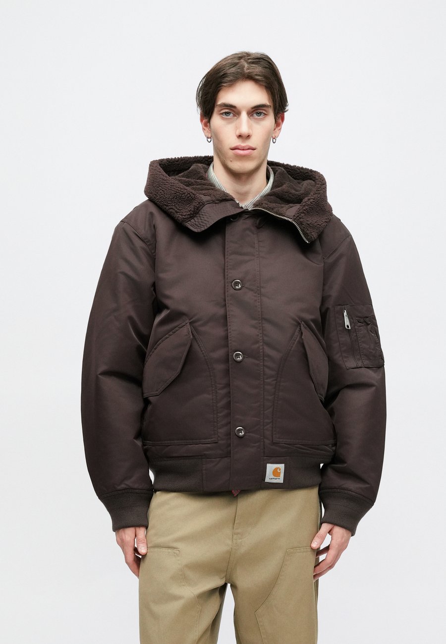 Куртка Carhartt WIP OLTERA , Palisander/Angelite/Brown
Куртка Carhartt WIP OLTERA , Palisander/Angelite/Brown