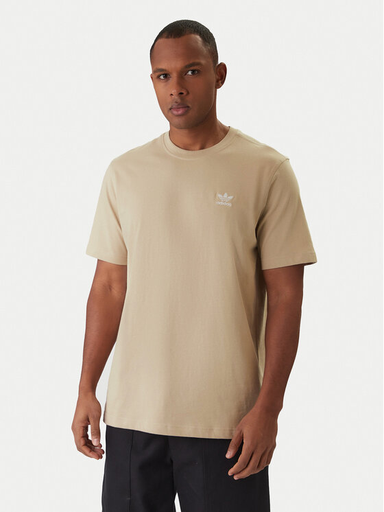 Футболка regular fit Trefoil Essentials KE1189 Adidas, бежевый
Футболка regular fit Trefoil Essentials KE1189 Adidas, бежевый