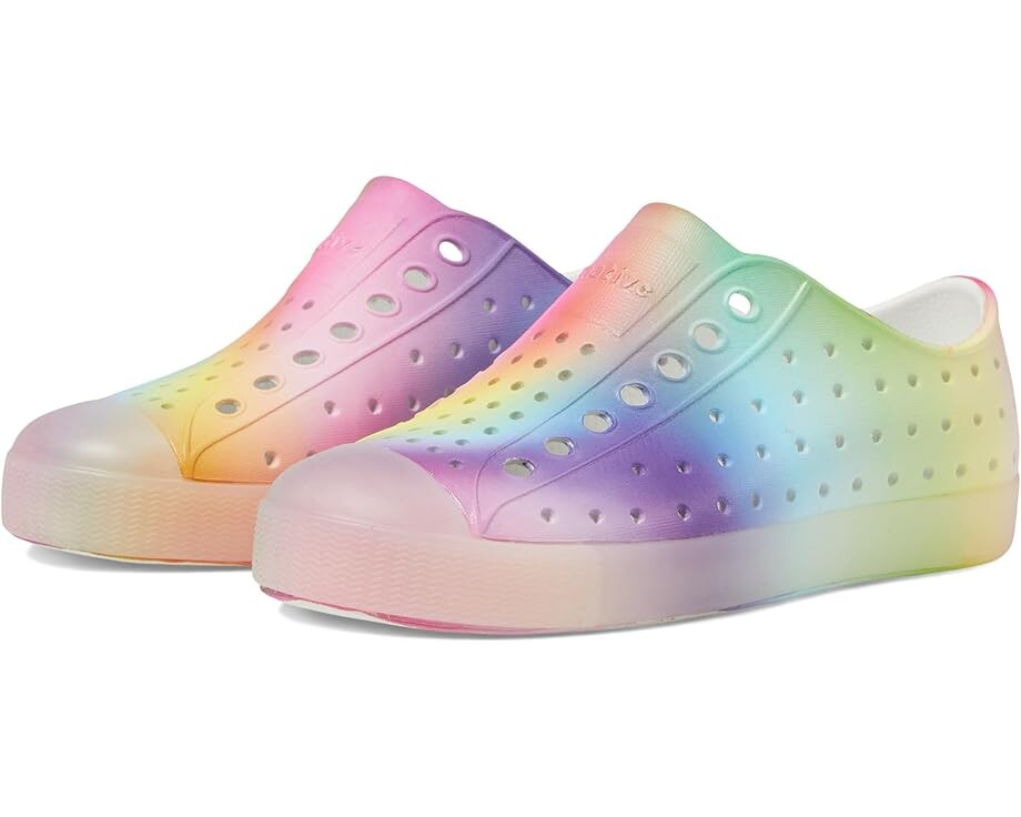 Кроссовки Native Shoes Kids Jefferson Print, цвет Shell White/Translucent/Rainbow Blur
Кроссовки Native Shoes Kids Jefferson Print, цвет Shell White/Translucent/Rainbow Blur