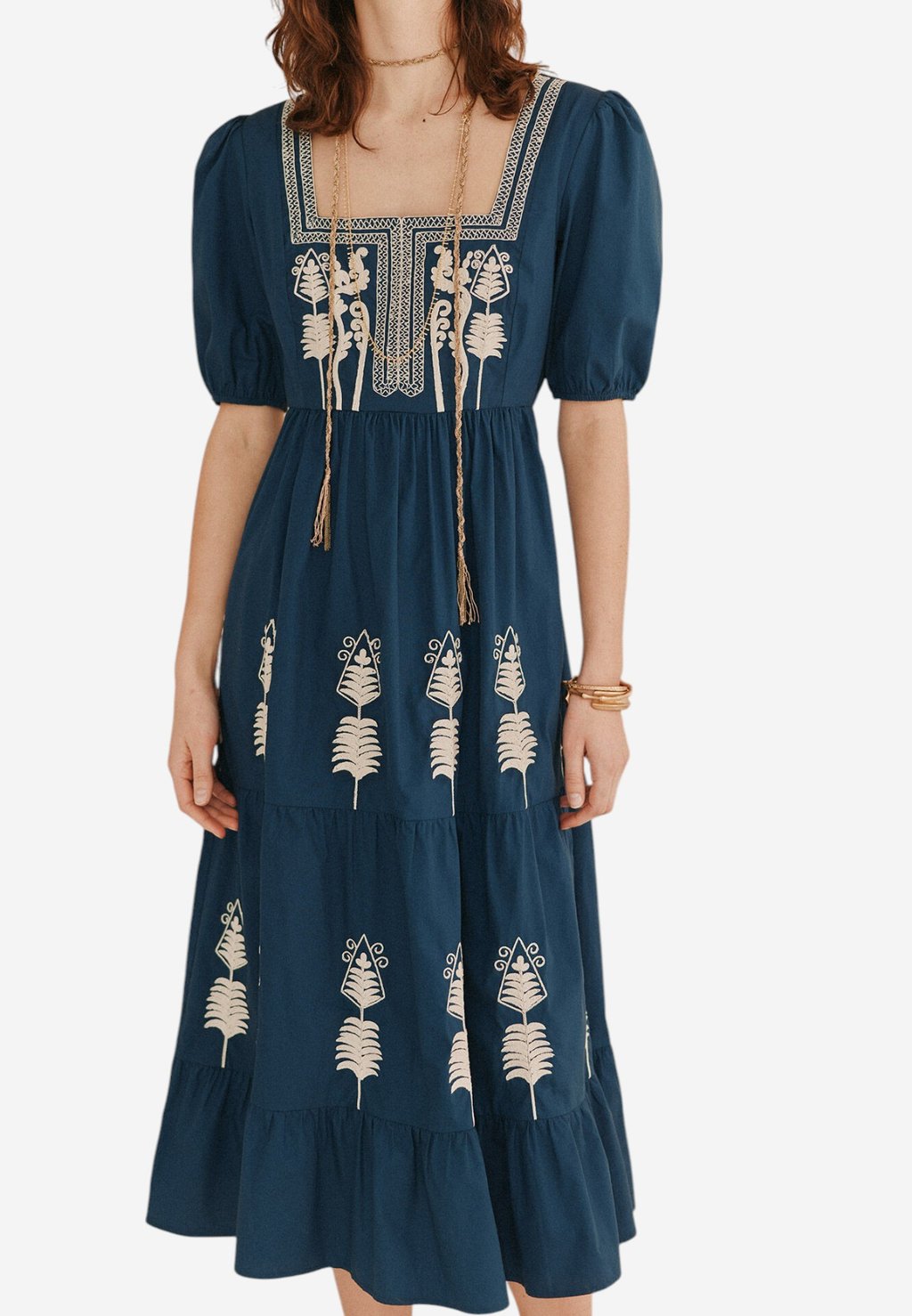 Повседневное платье Hoss Intropia, синий
Повседневное платье Hoss Intropia, синий