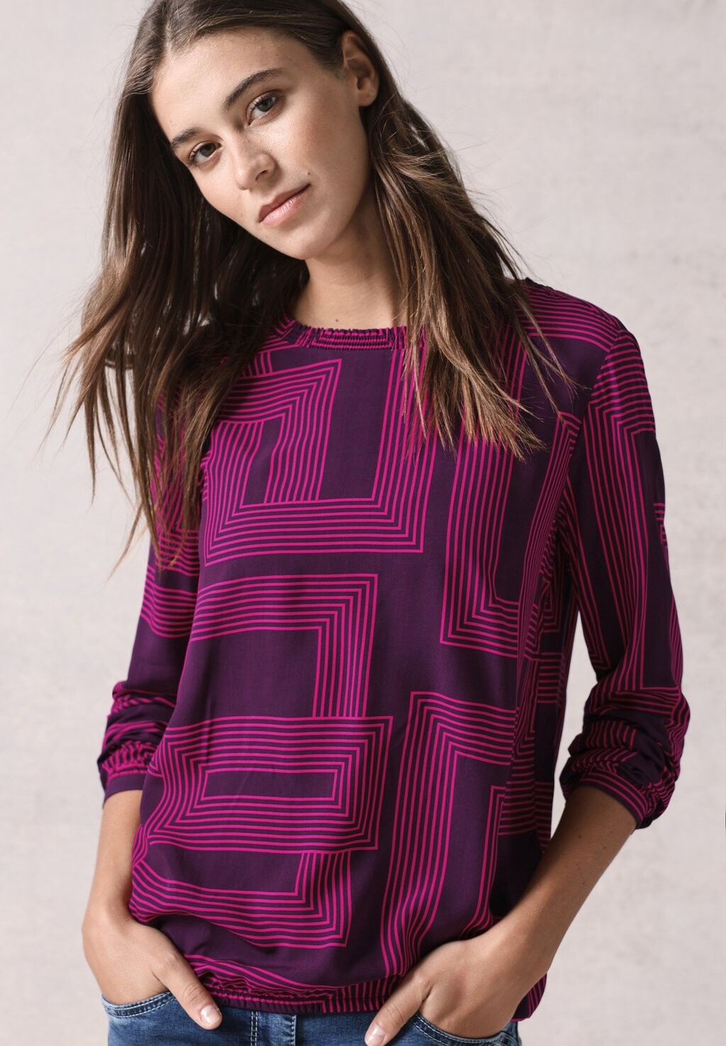 Блуза Cecil, цвет Mottled Berry
Блуза Cecil, цвет Mottled Berry