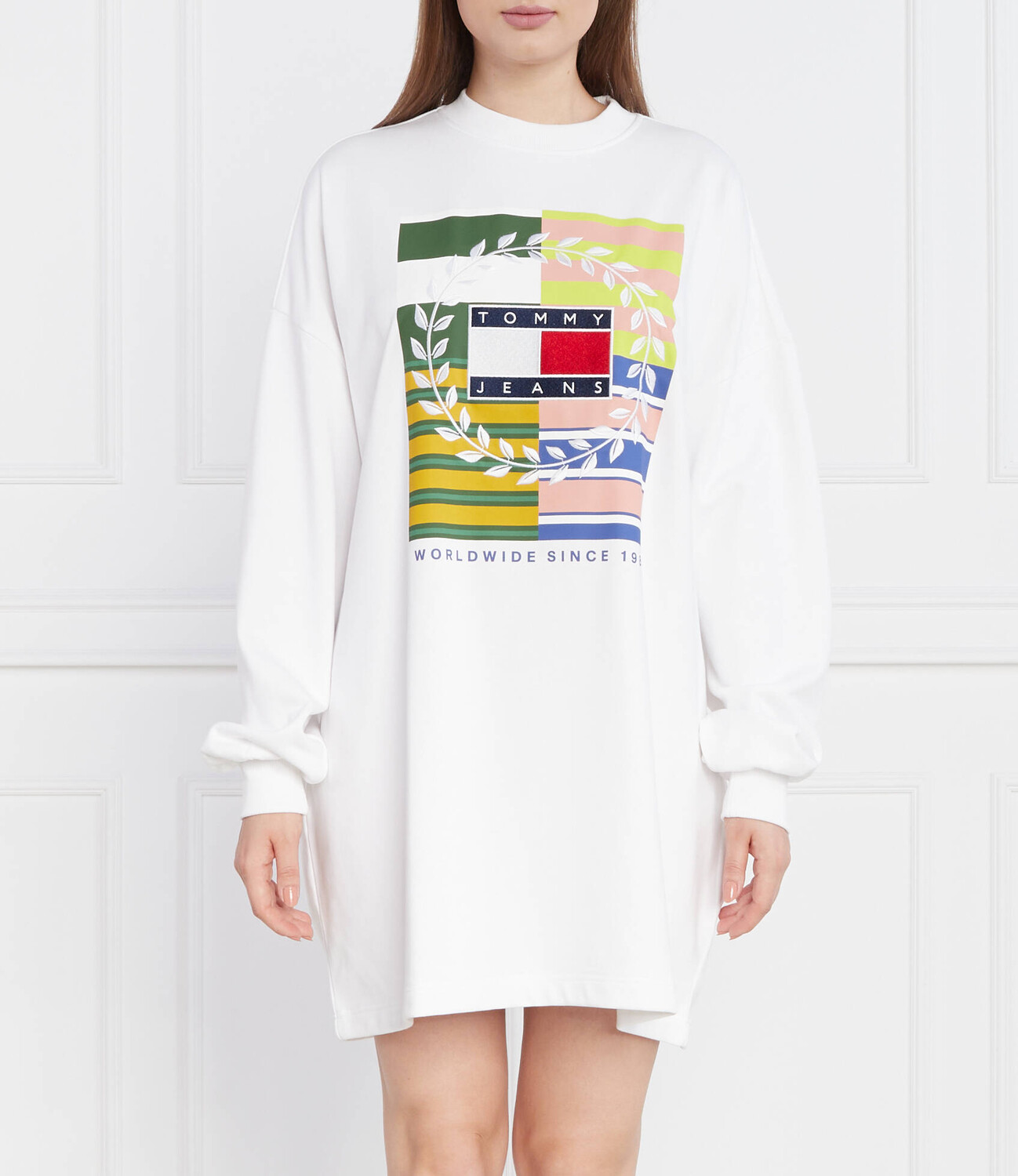 Платье Tommy Jeans, белый
Платье Tommy Jeans, белый