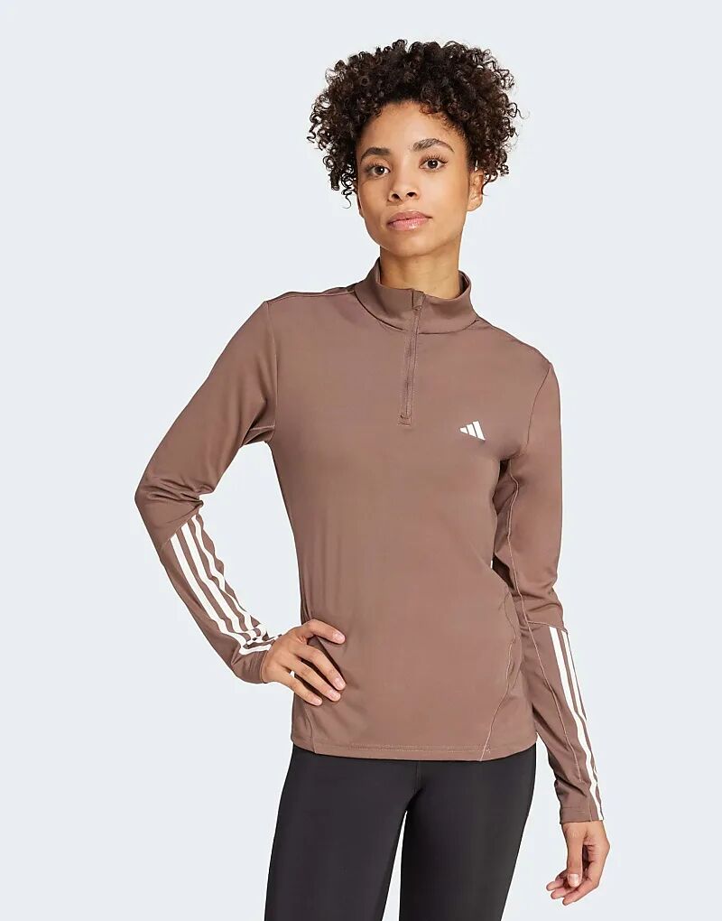 Тренировочный топ adidas Training Hyperglam с застежкой-молнией на четверть дюйма в коричнево-белом цвете Adidas Performance 
Тренировочный топ adidas Training Hyperglam с застежкой-молнией на четверть дюйма в коричнево-белом цвете Adidas Performance