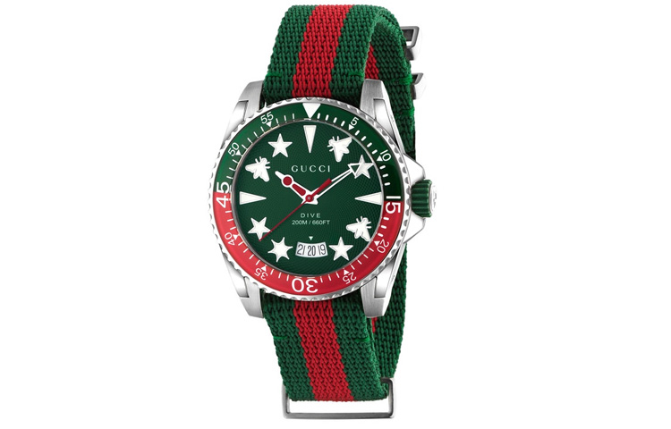 GUCCI Часы Dive Collection Wrist Watch Quartz Movement Green Dial Women's Watch
GUCCI Часы Dive Collection Wrist Watch Quartz Movement Green Dial Women's Watch