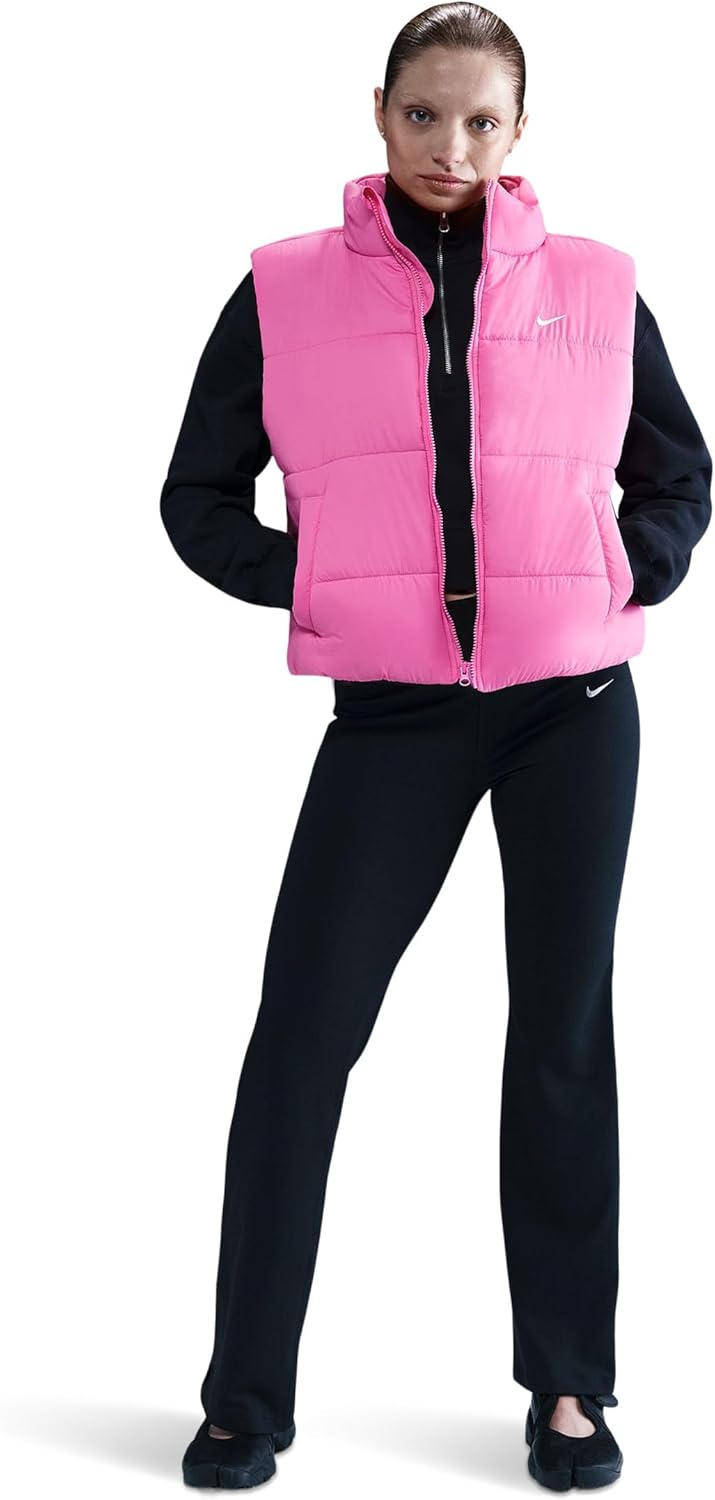 Nike Женская спортивная куртка Therma-fit с синтетическим утеплителем, Playful Pink/White 
Nike Женская спортивная куртка Therma-fit с синтетическим утеплителем, Playful Pink/White