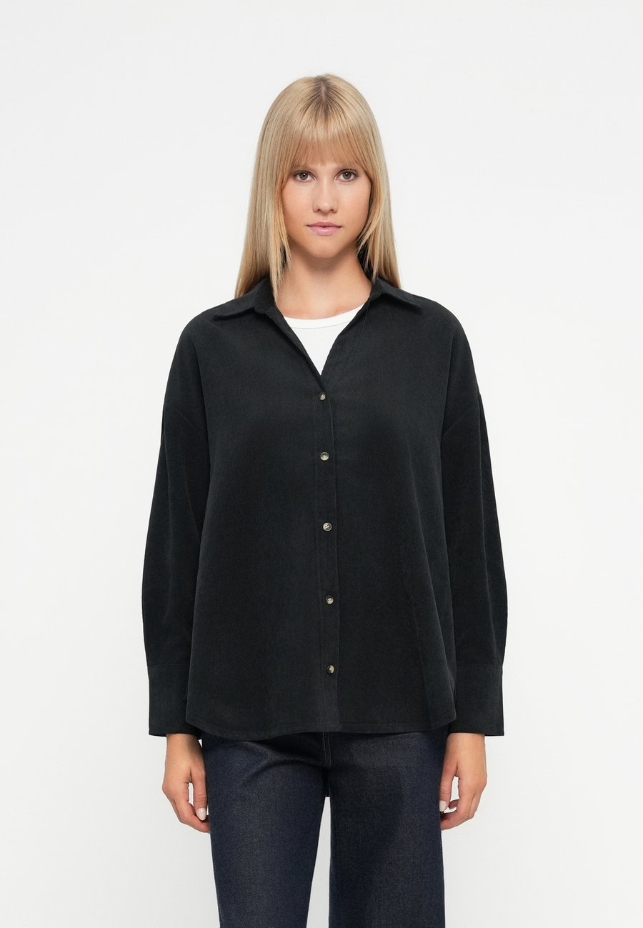 Блуза ONLY ONLMARIKE LIFE LOOSE SHIRT, Black
Блуза ONLY ONLMARIKE LIFE LOOSE SHIRT, Black