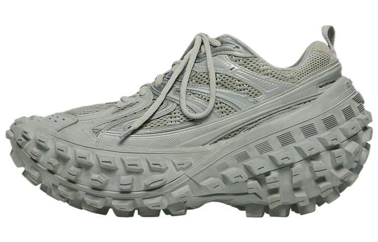 Кроссовки Balenciaga Defender Chunky, серый
Кроссовки Balenciaga Defender Chunky, серый