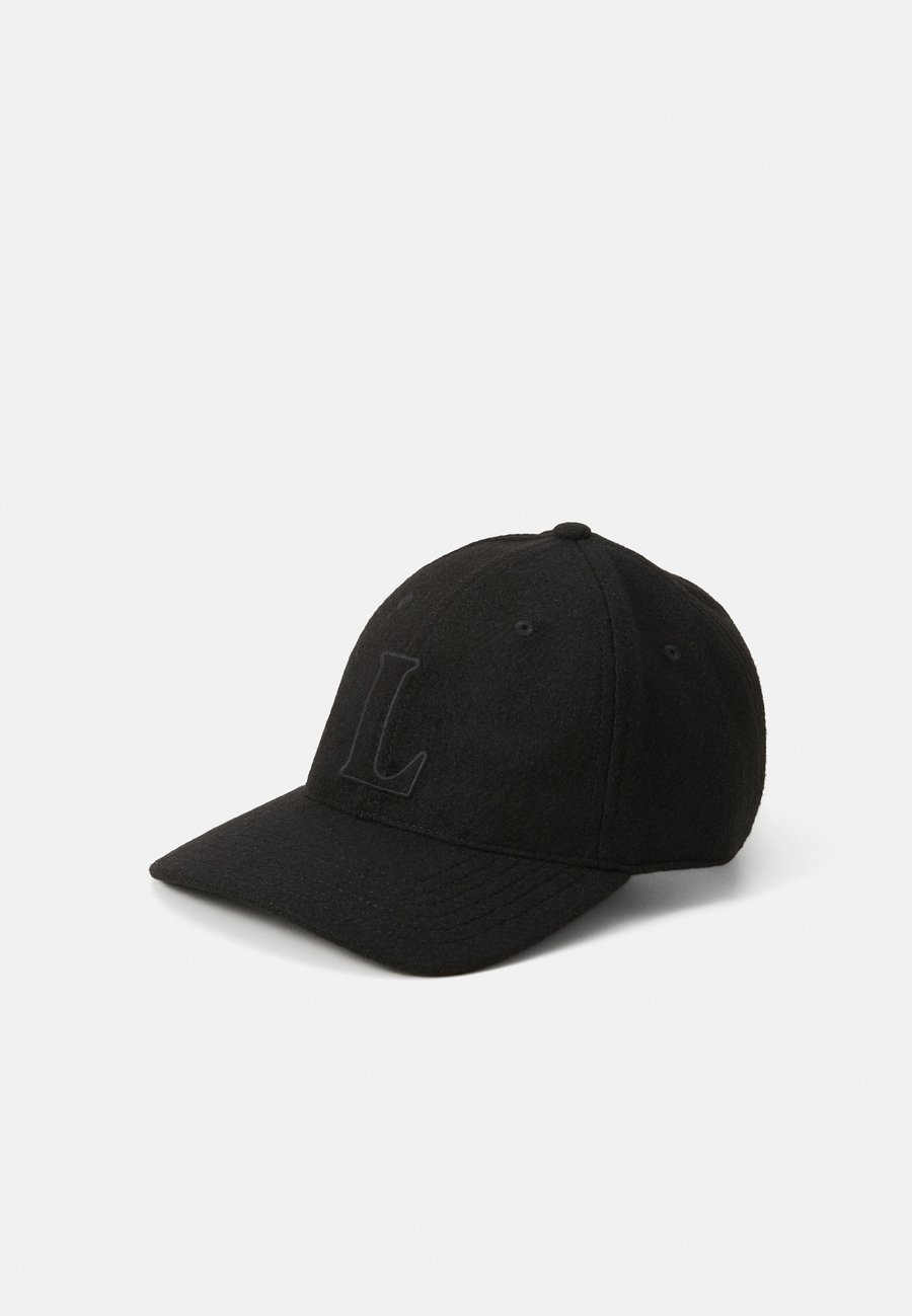 Бейсболка Lacoste UNISEX, Black
Бейсболка Lacoste UNISEX, Black