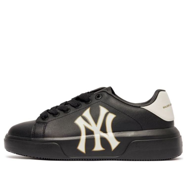 Кроссовки MLB Chunky Classic Yankees 'Black White', черный 
Кроссовки MLB Chunky Classic Yankees 'Black White', черный