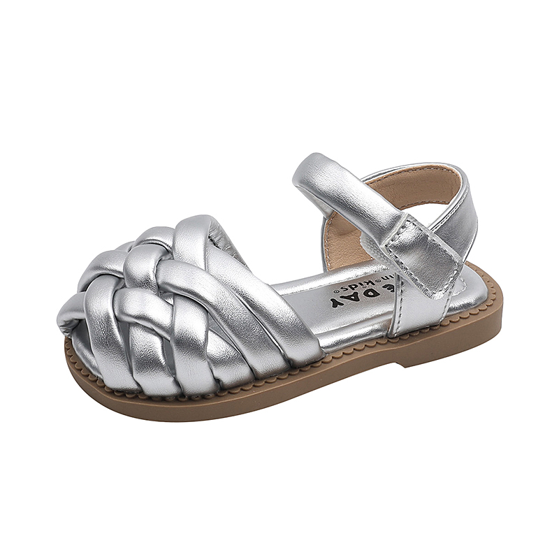 Низкие Детские сандалии SHIBU, серебряный
Низкие Детские сандалии SHIBU, серебряный